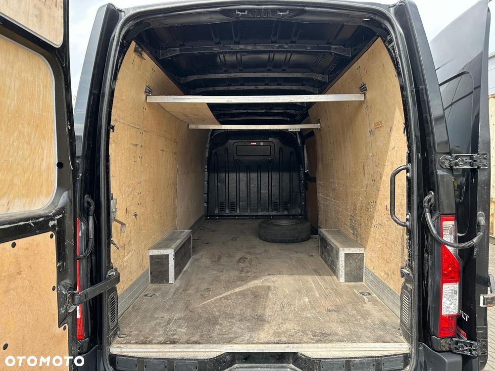 Renault Master - 11