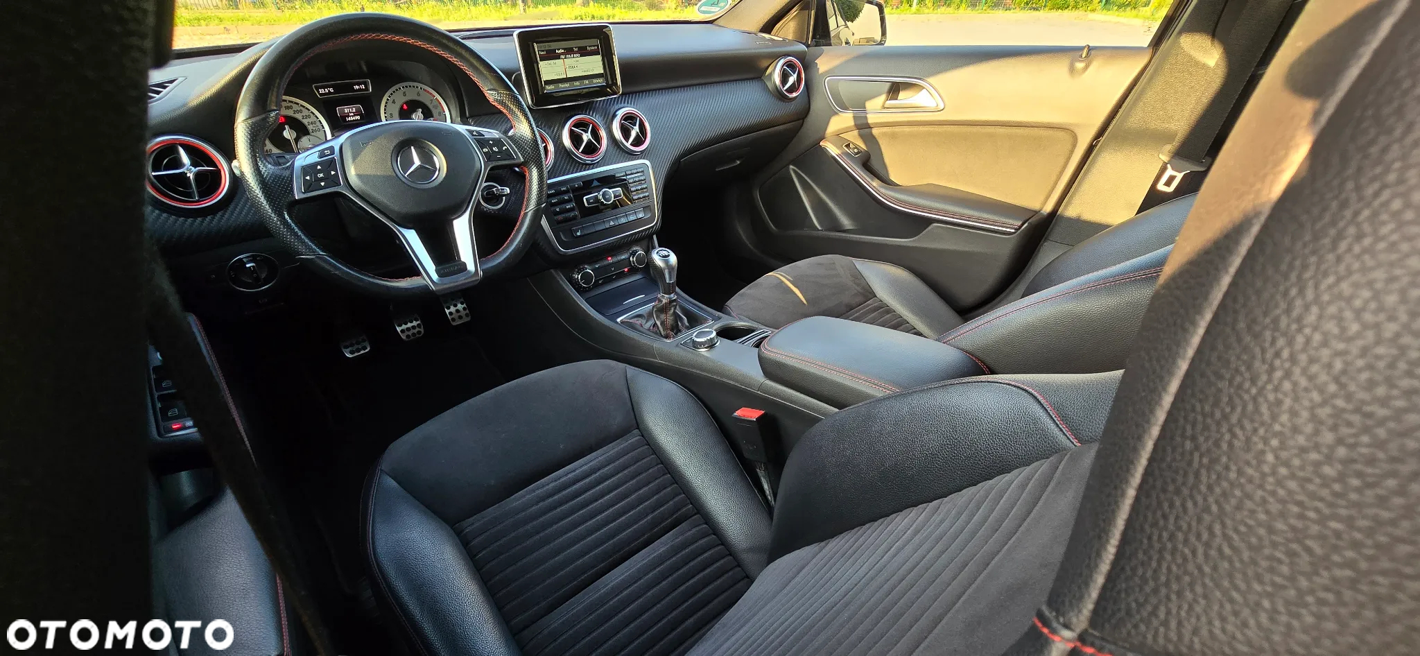 Mercedes-Benz Klasa A 180 AMG Line - 27