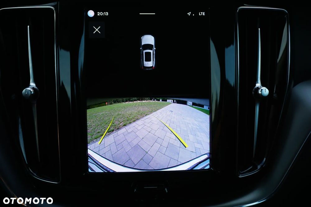 Volvo XC 60 B4 D Core - 33