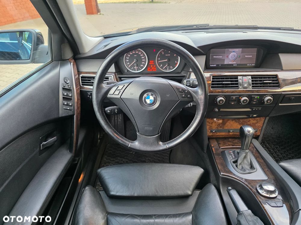 BMW Seria 5 - 22
