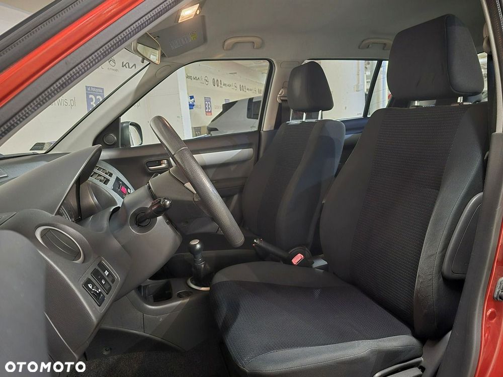 Suzuki Swift - 11