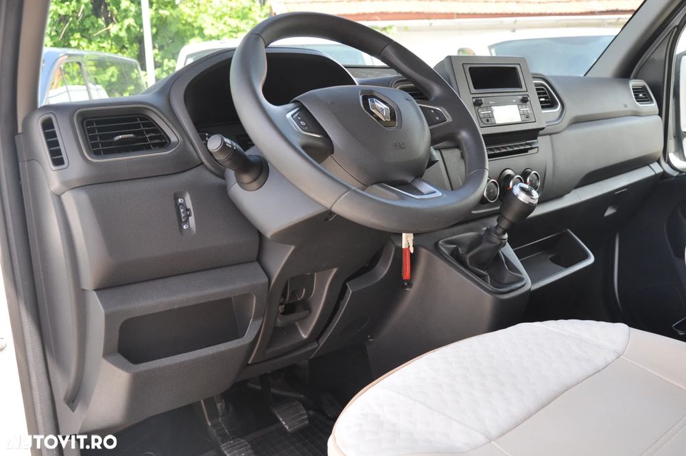 Renault Master 2.3 Blue 145 TT Sasiu CD 3,5t L3 - 16