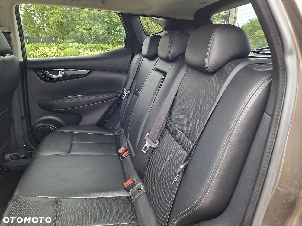 Nissan Qashqai 1.6 DCi ALL-MODE 4x4i TEKNA - 30