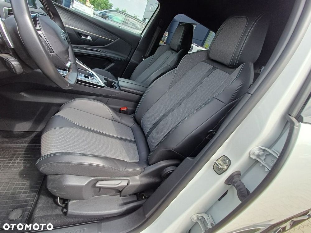 Peugeot 3008 1.2 PureTech Allure Pack S&S EAT8 - 13