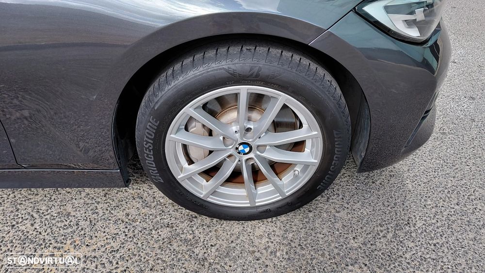BMW 330 e Corporate Edition Auto - 16