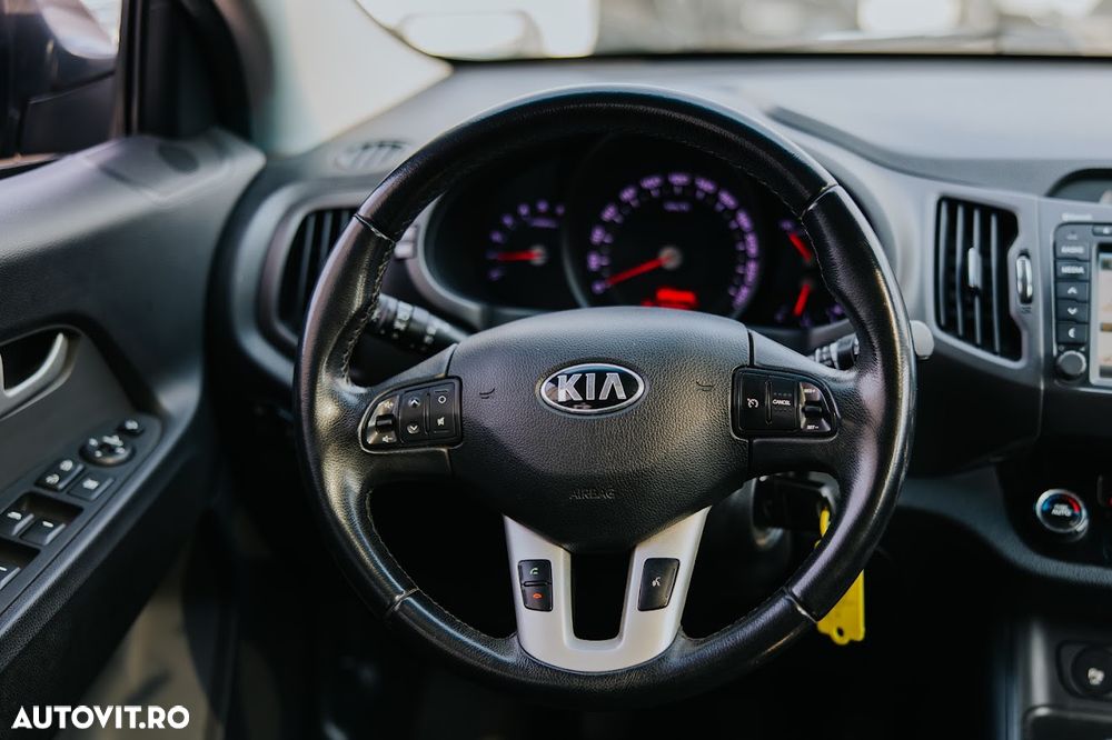 Kia Sportage 1.7 CRDI 2WD Vision - 20