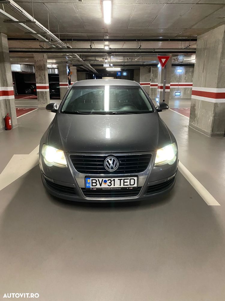 Volkswagen Passat - 20