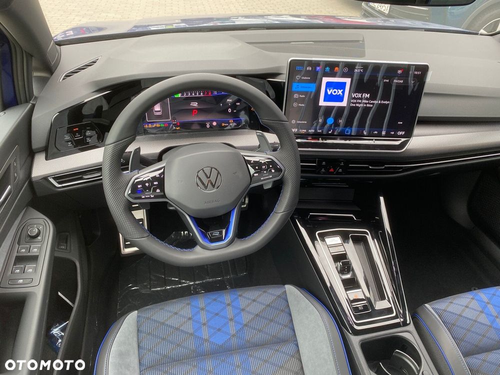 Volkswagen Golf 2.0 TSI 4Motion R DSG - 6