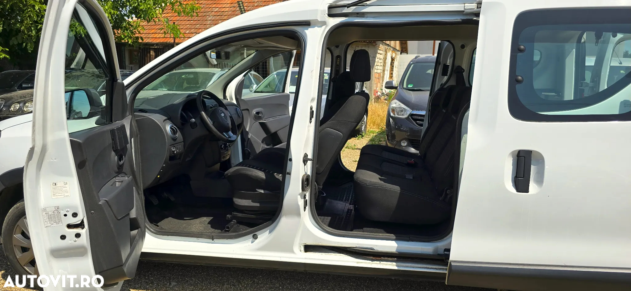 Dacia Dokker 1.5 dCi 90 CP Stepway - 14