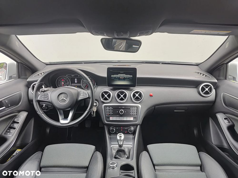 Mercedes-Benz Klasa A 180 (BlueEFFICIENCY) Style - 7