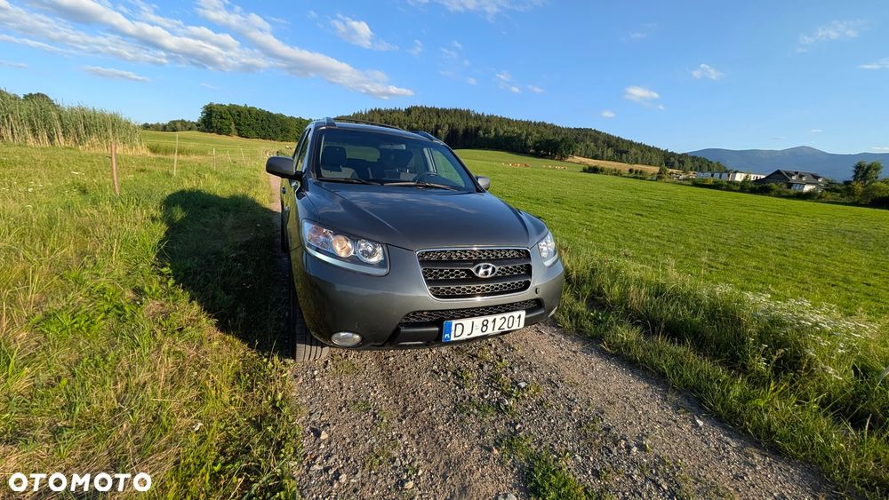 Hyundai Santa Fe - 4