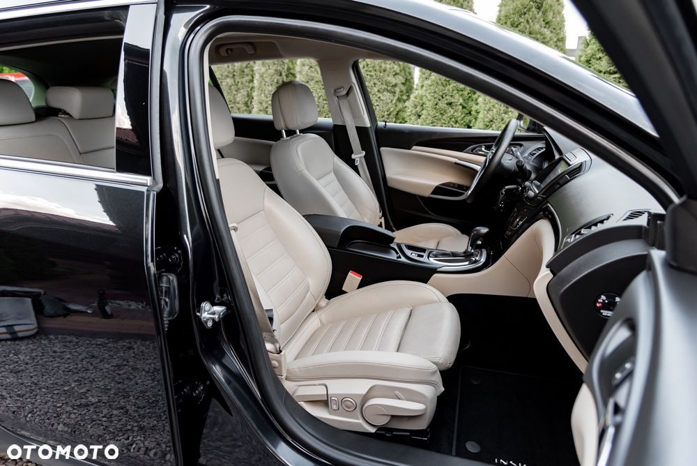 Opel Insignia CT 2.0 CDTI 4x4 - 25