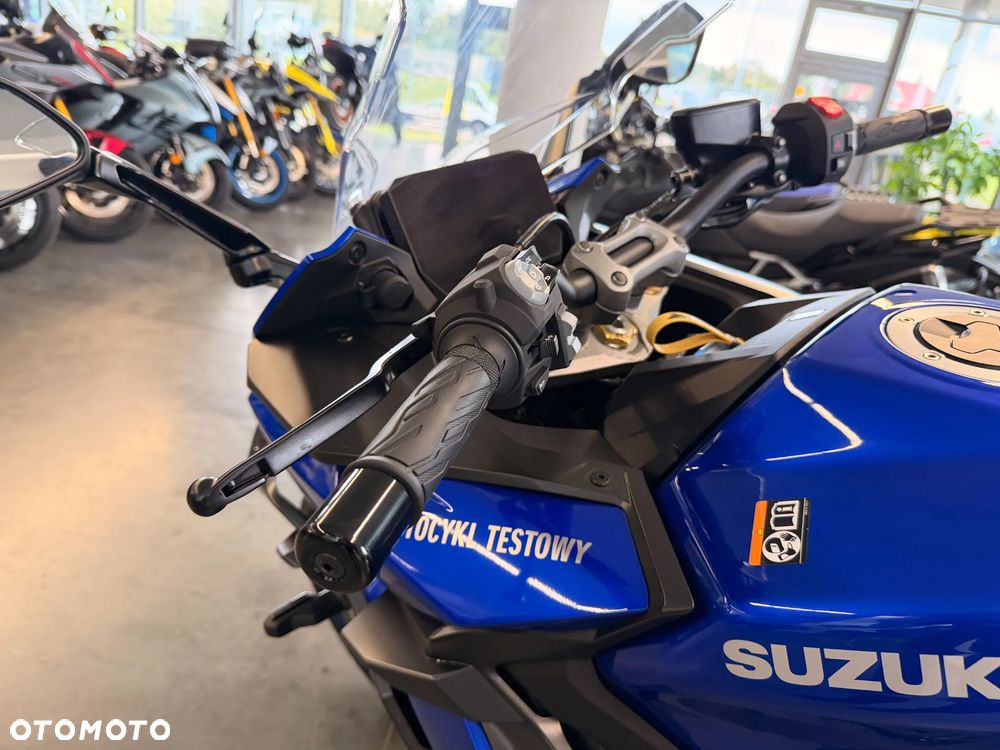 Suzuki GSX 1000 - 8