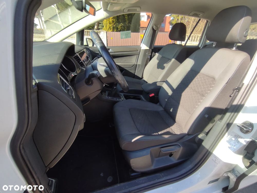 Volkswagen Golf 1.6 FSI Comfortline - 14