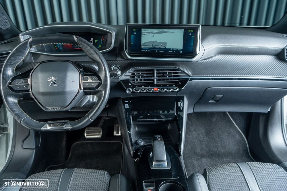Peugeot e-2008 50 kWh GT Line - 6