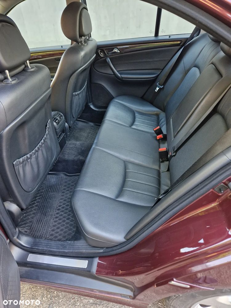 Mercedes-Benz Klasa C 200 CDI Elegance - 7