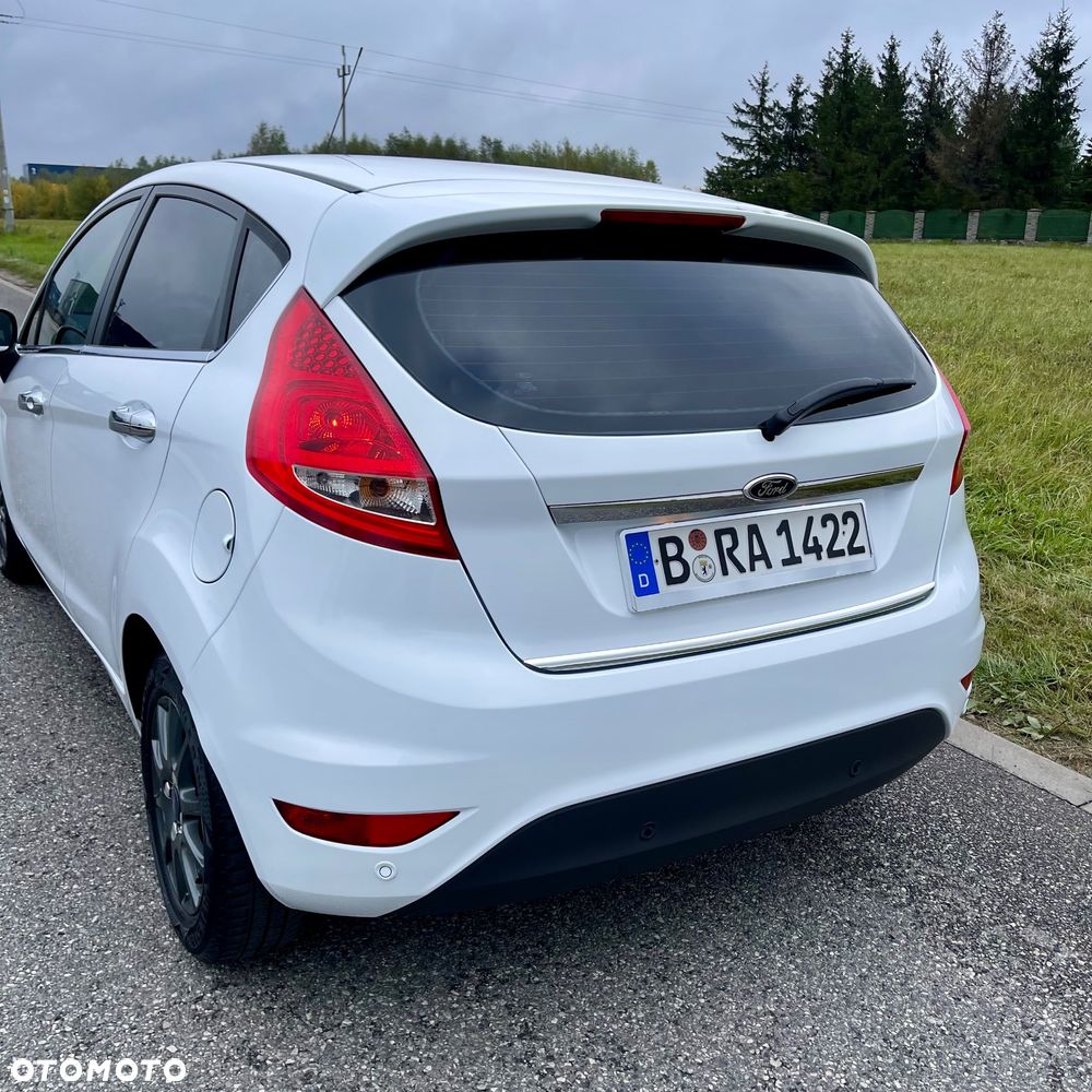Ford Fiesta 1.6 TDCI Titanium - 29