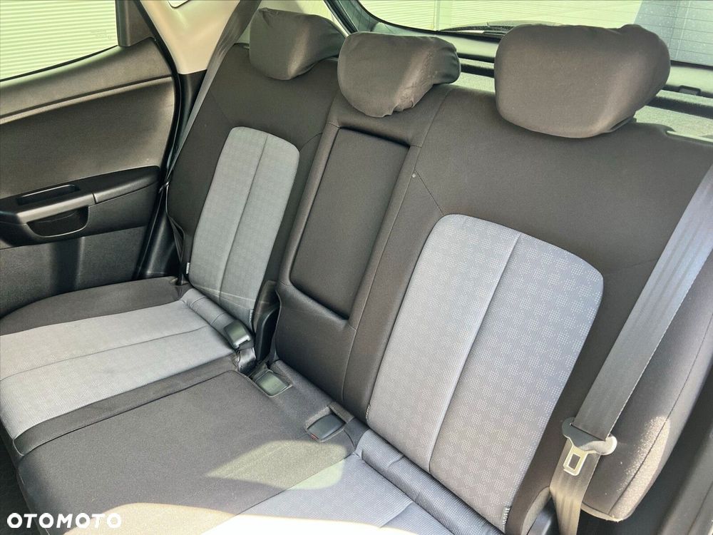 Kia Venga 1.6 M - 24