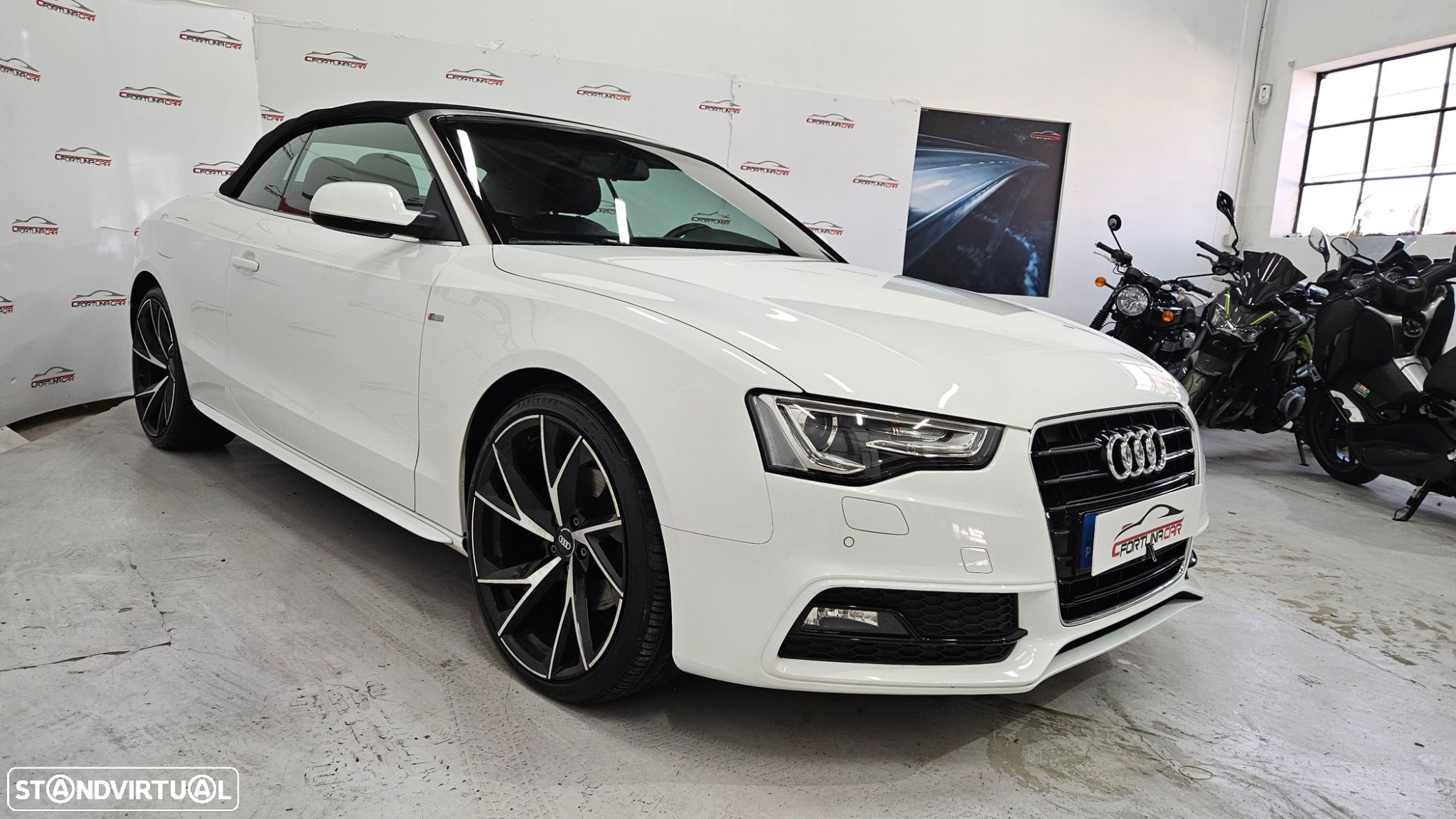 Audi A5 Cabrio 2.0 TDi S-line - 3