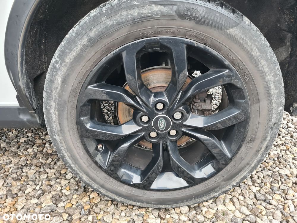 Land Rover Discovery Sport 2.0 TD4 HSE - 22