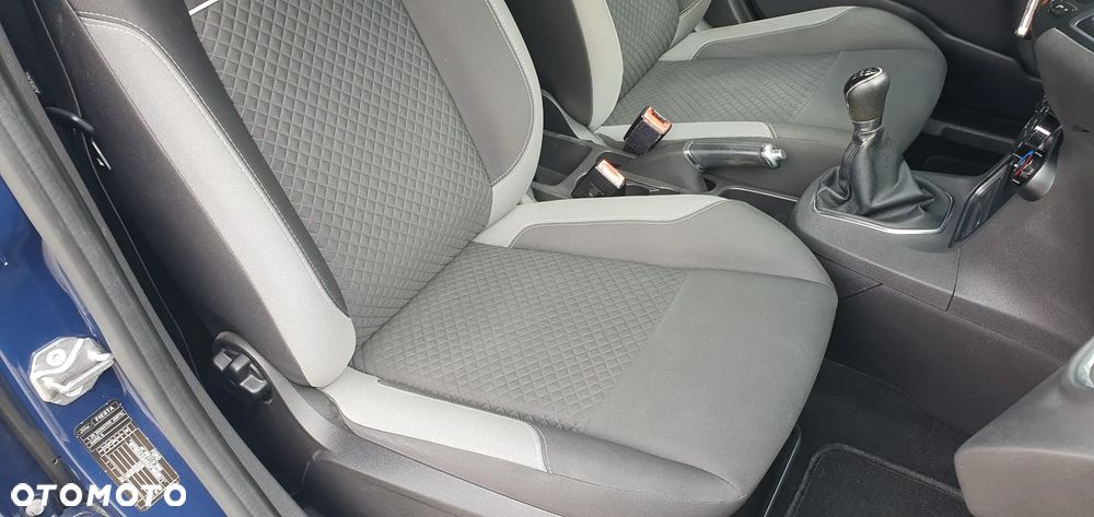 Ford Fiesta 1.25 Titanium - 31