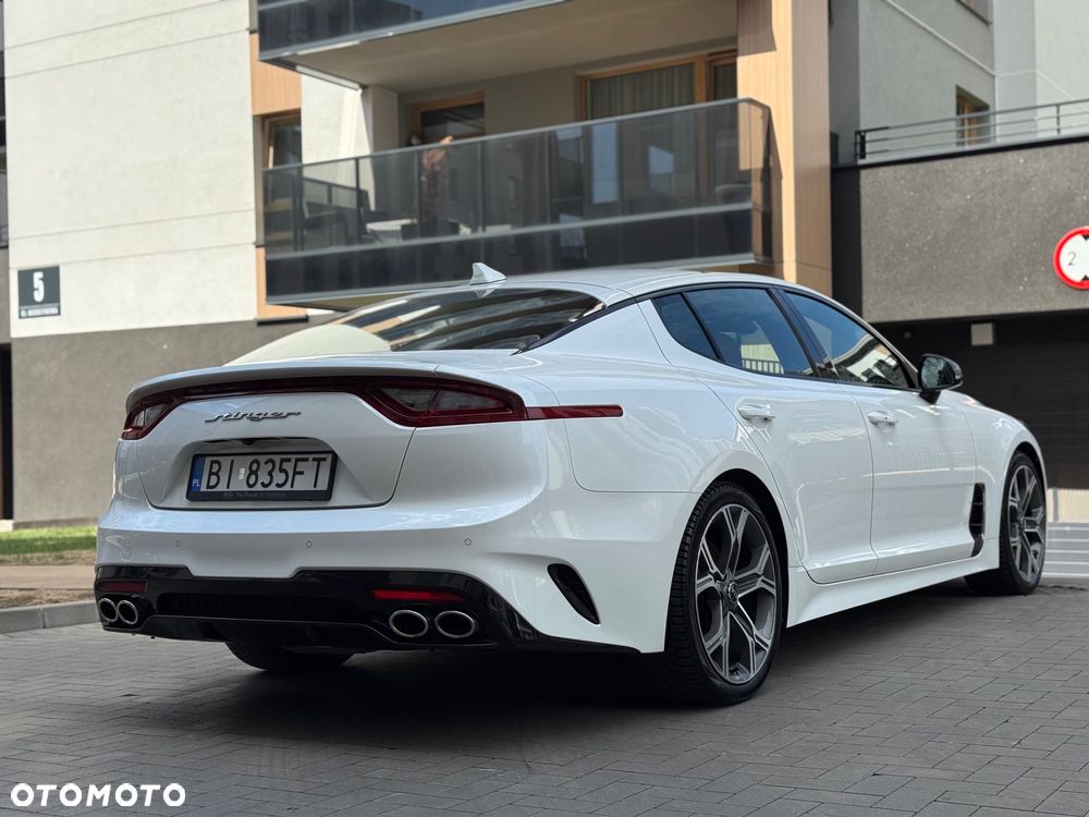 Kia Stinger 2.0 T-GDI GT Line - 17