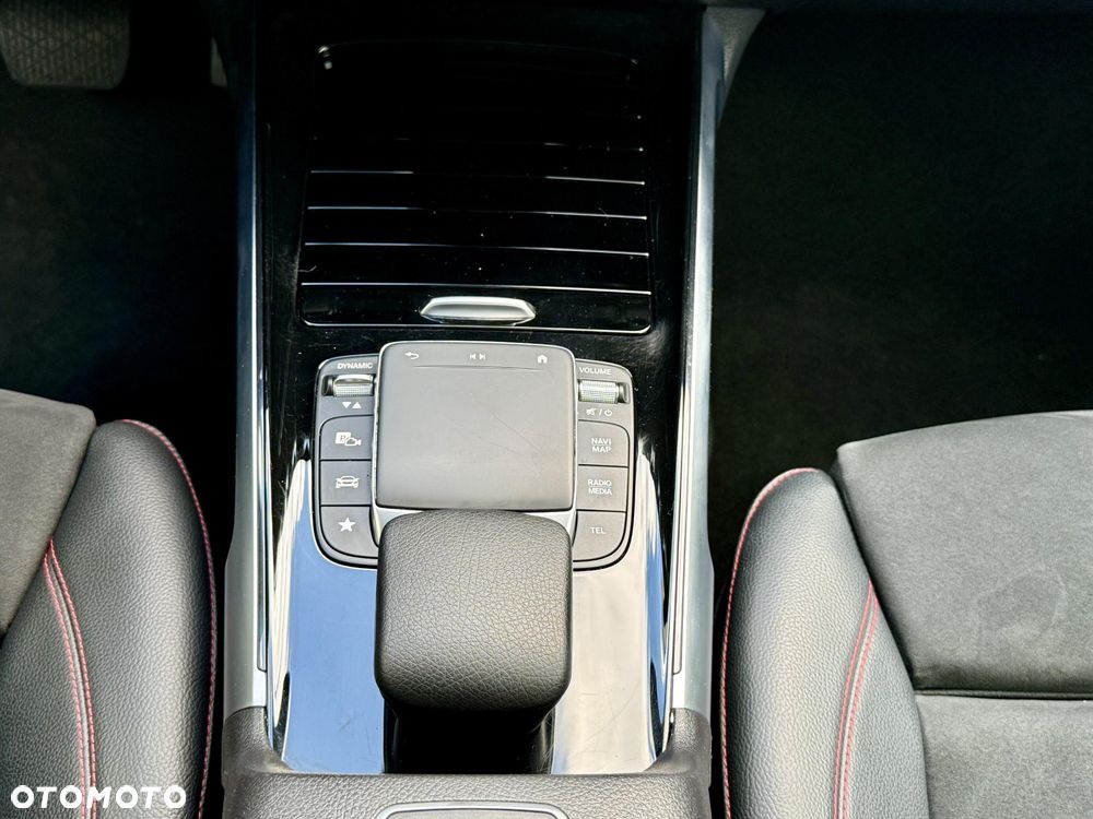 Mercedes-Benz GLB 220 d 8G-DCT Style - 37