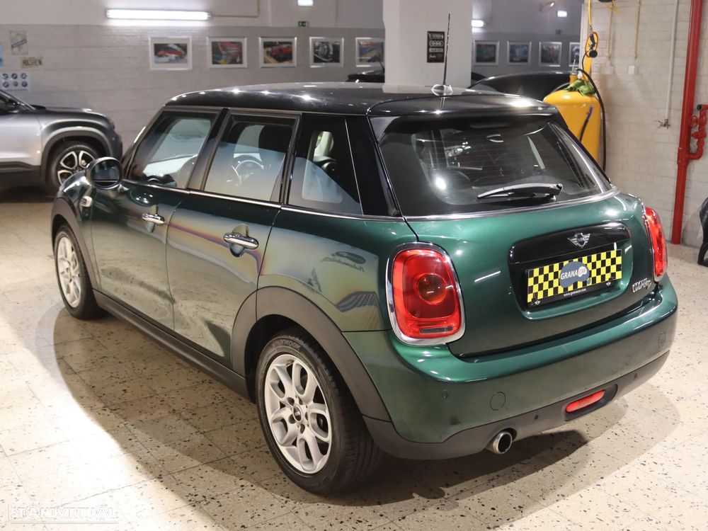MINI 5 Portas Cooper D - 29