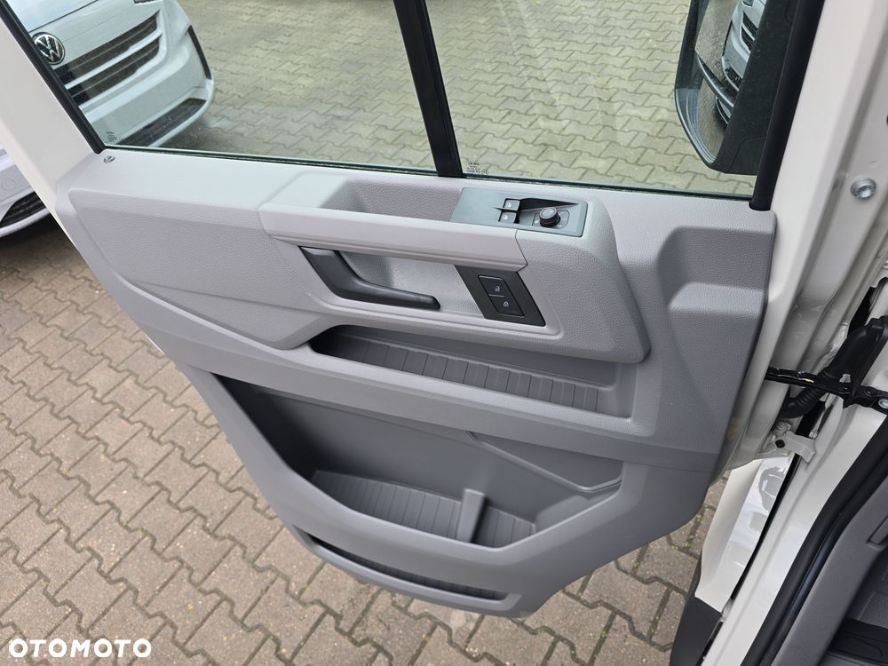 Volkswagen Crafter 35 TDI (14,4m3) automat - 12