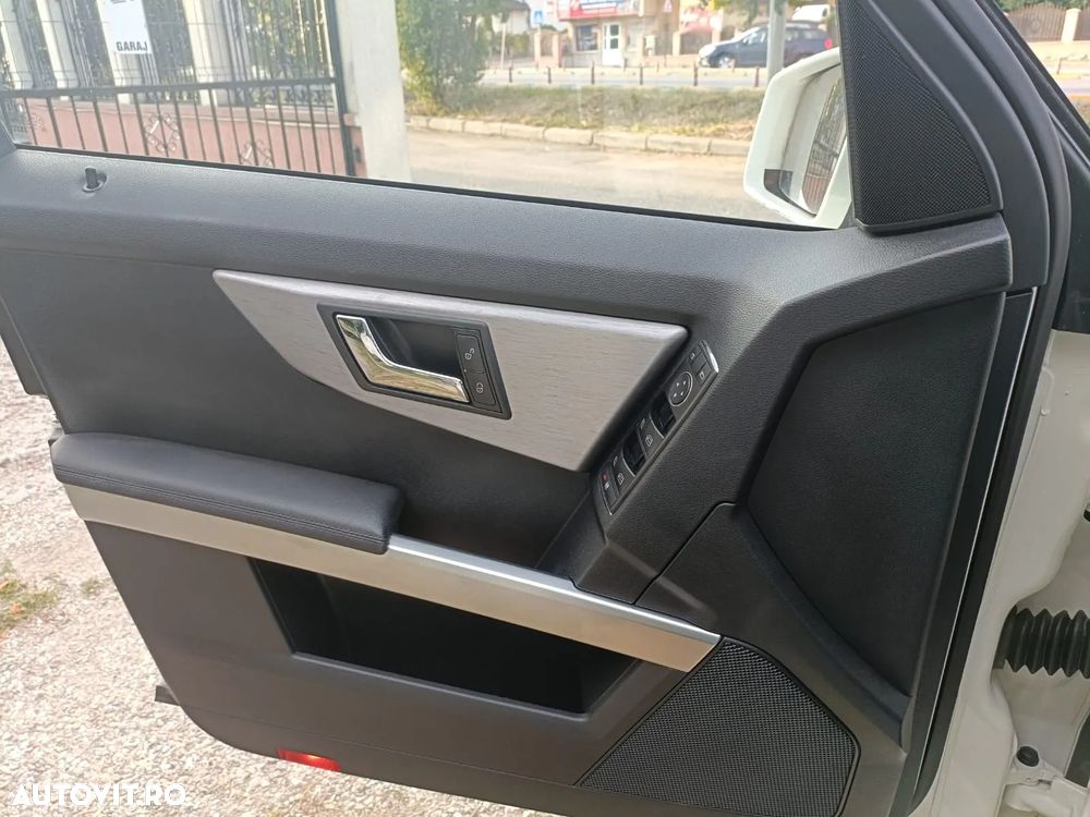 Mercedes-Benz GLK 220 CDI 4Matic (BlueEFFICIENCY) 7G-TRONIC - 10