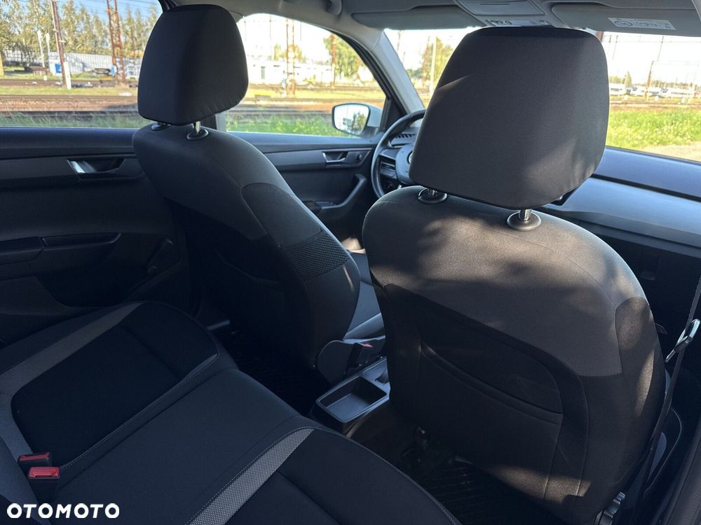 Skoda Fabia 1.0 TSI Ambition DSG - 29