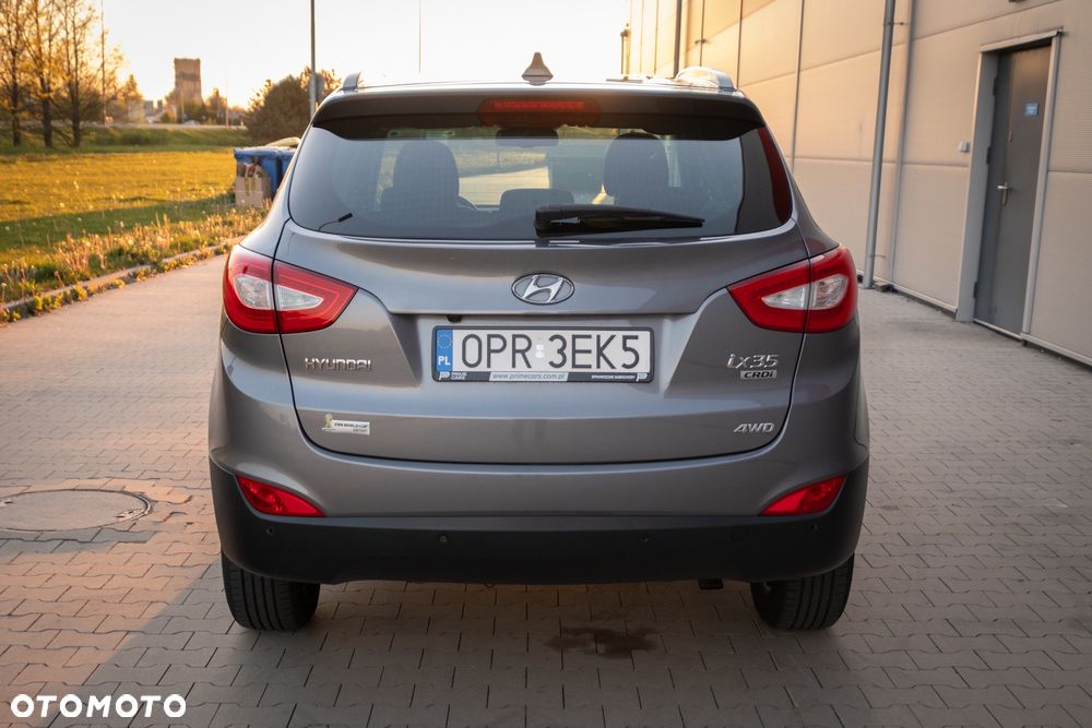 Hyundai ix35 2.0 CRDi 4WD Fifa World Cup Gold Edition - 37