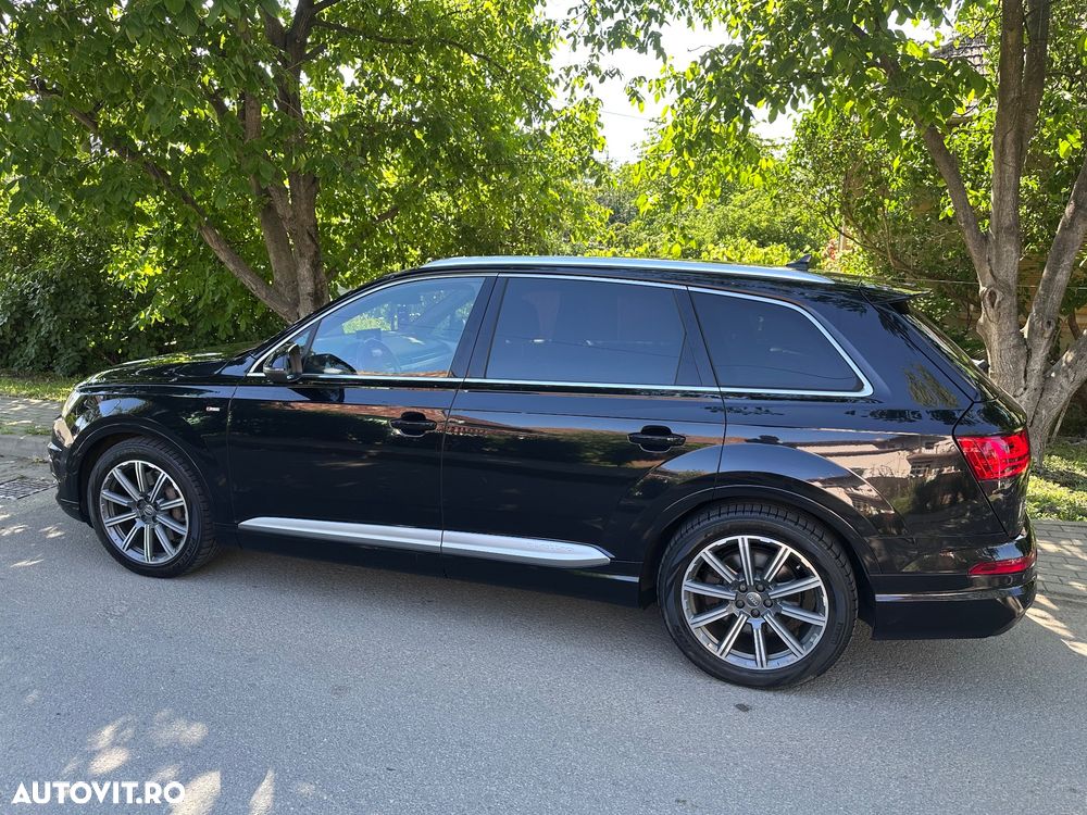 Audi Q7 - 4