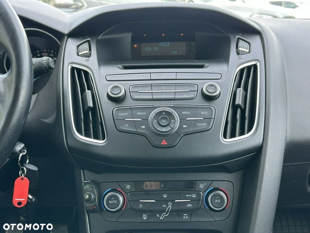 Ford Focus - 22