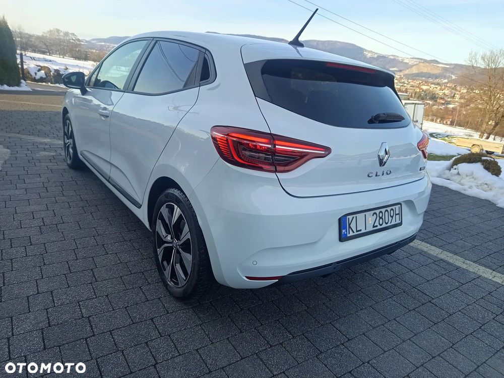 Renault Clio 1.6 E-TECH Zen - 6