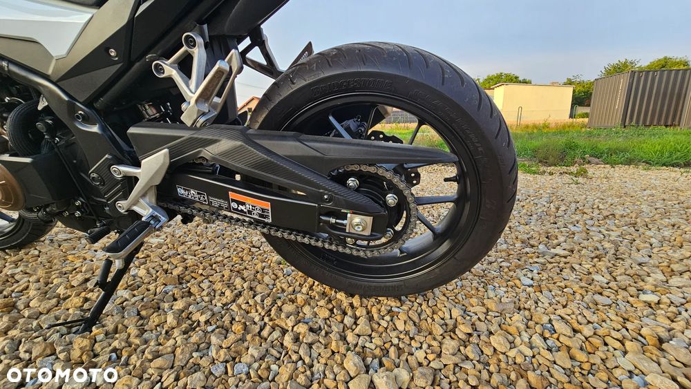 Honda CB - 4