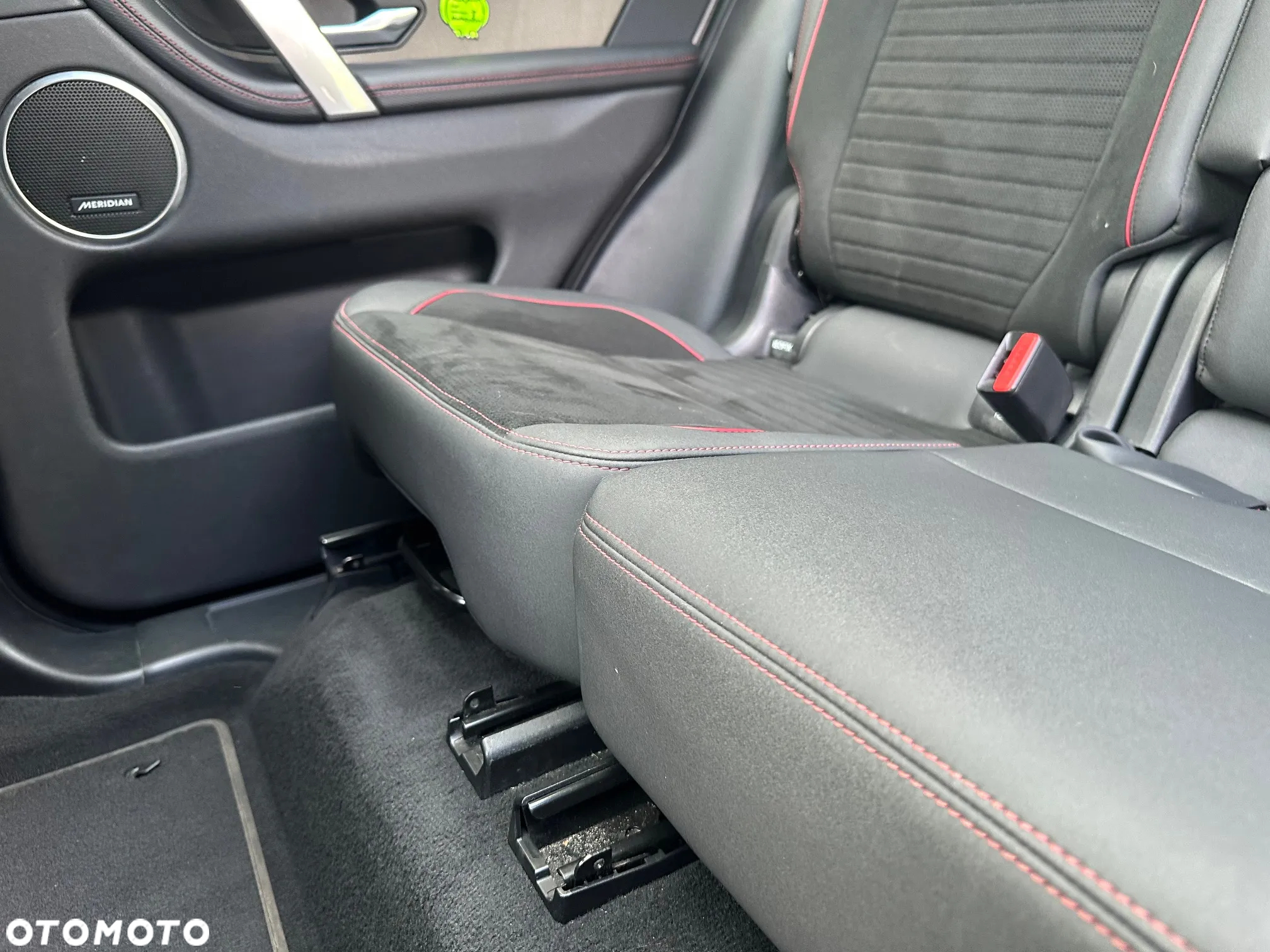 Land Rover Discovery Sport - 29