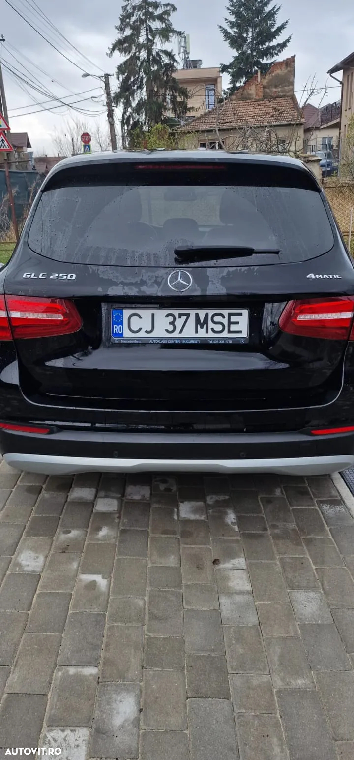 Mercedes-Benz GLC - 5