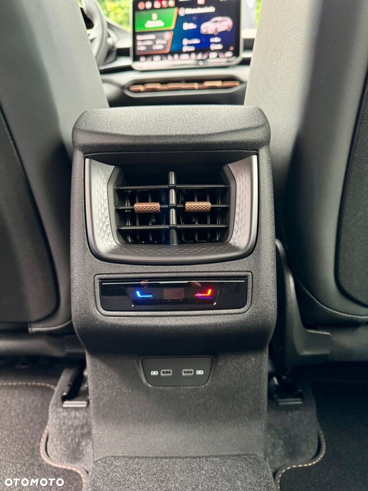 Cupra Terramar 1.5 eTSI mHEV DSG - 35