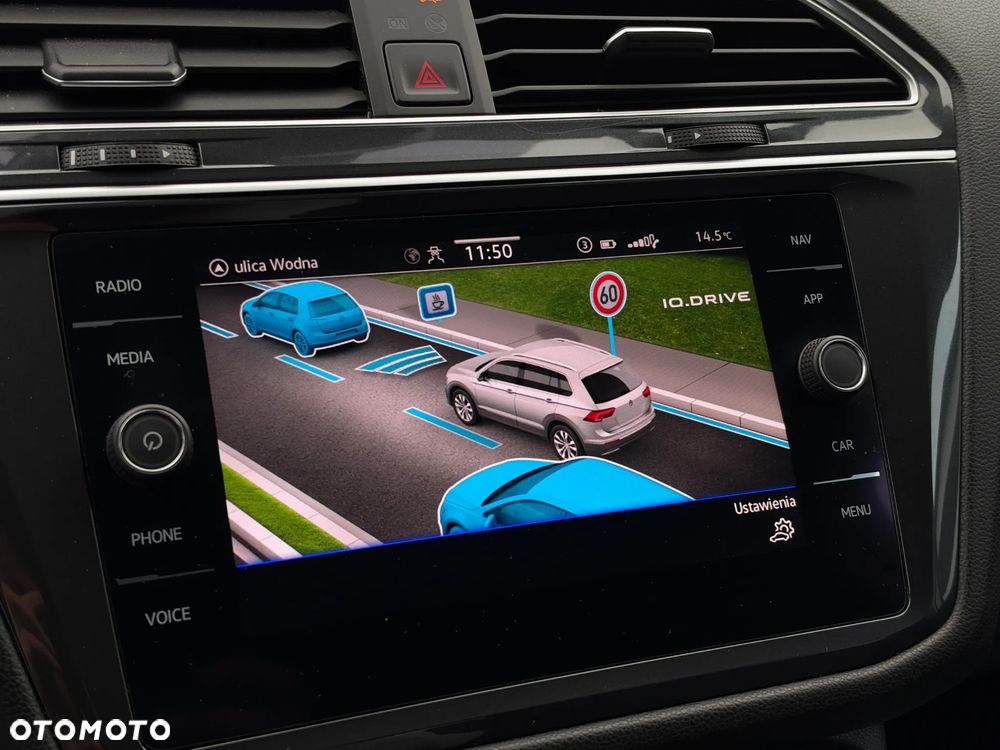 Volkswagen Tiguan Allspace 2.0 TDI Elegance DSG - 16