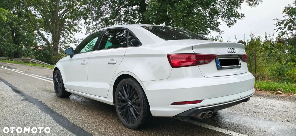 Audi A3 Limousine 40 TFSI Quattro S tronic - 5