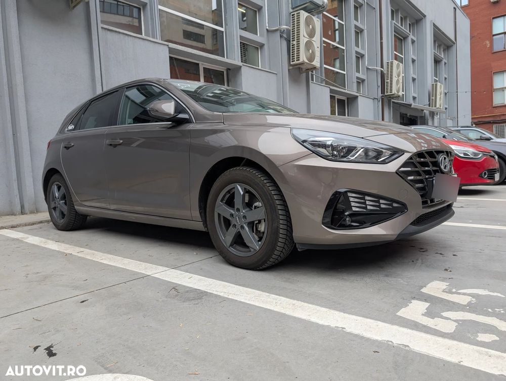 Hyundai i30 1.5 110CP 5DR M/T Highway - 9