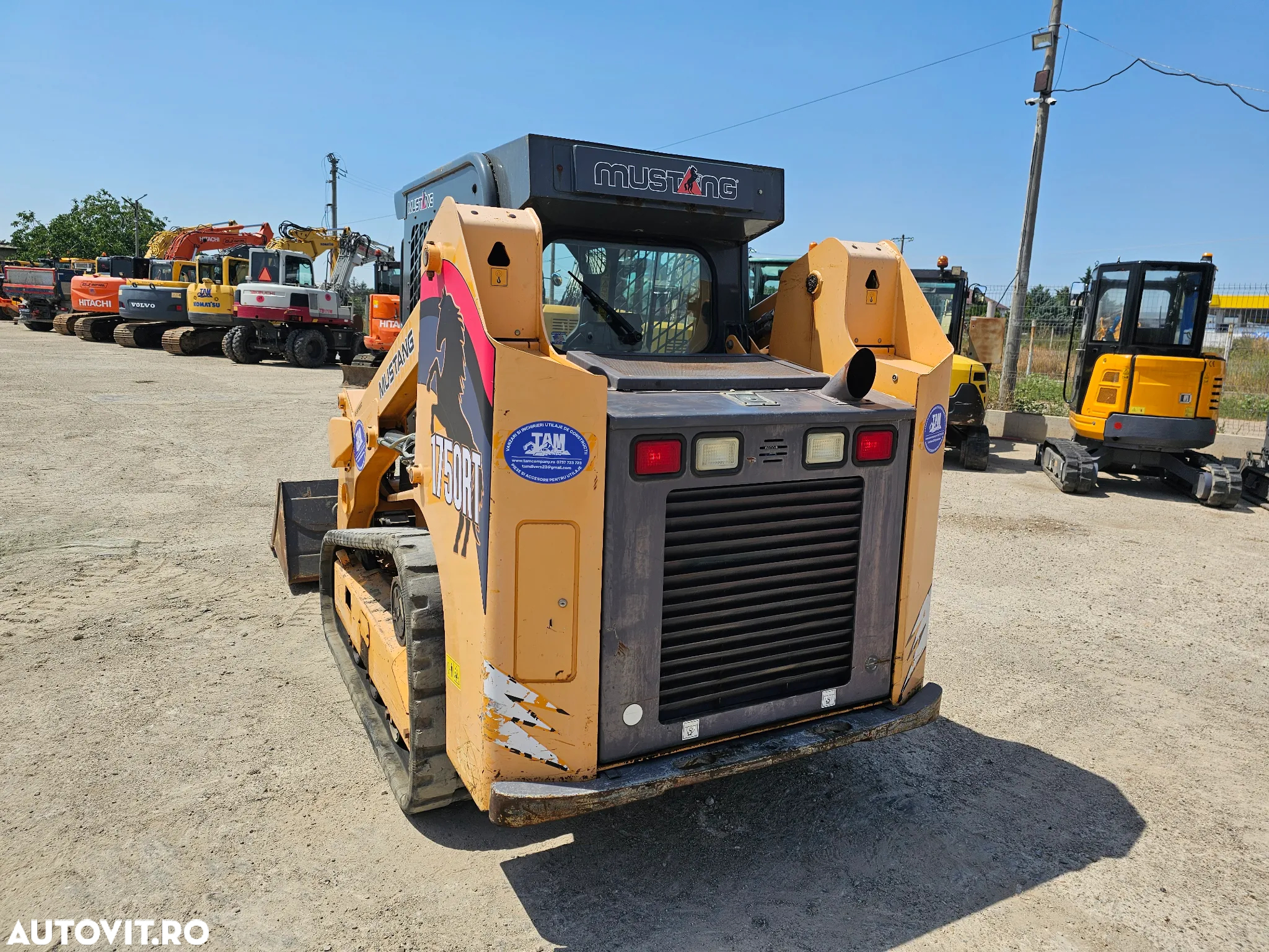 Mustang 1750 RT  airco highflow miniincarcator pe senile bobcat skid steer - 3