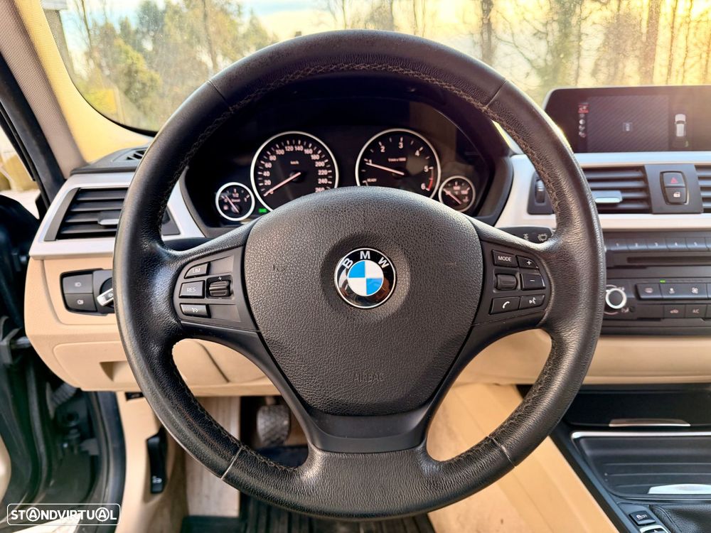 BMW 316 d Pack M - 20