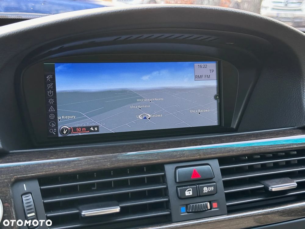 BMW Seria 3 330d xDrive DPF Edition Exclusive - 23