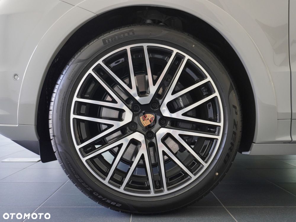 Porsche Cayenne E-Hybrid PHEV Black Edition - 9