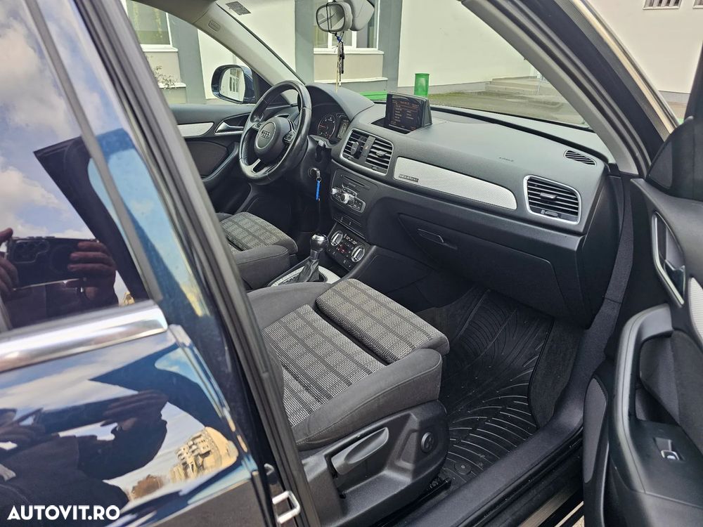 Audi Q3 2.0 TDI Quattro S tronic - 15