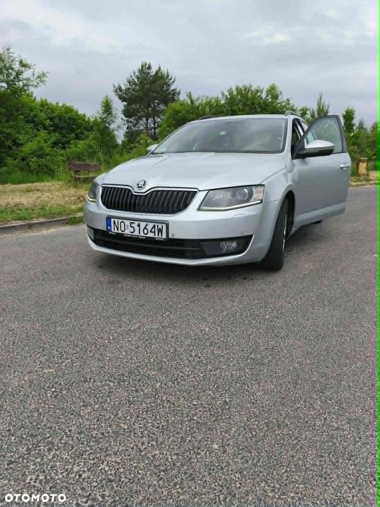 Skoda Octavia 1.6 TDI Style DSG - 1