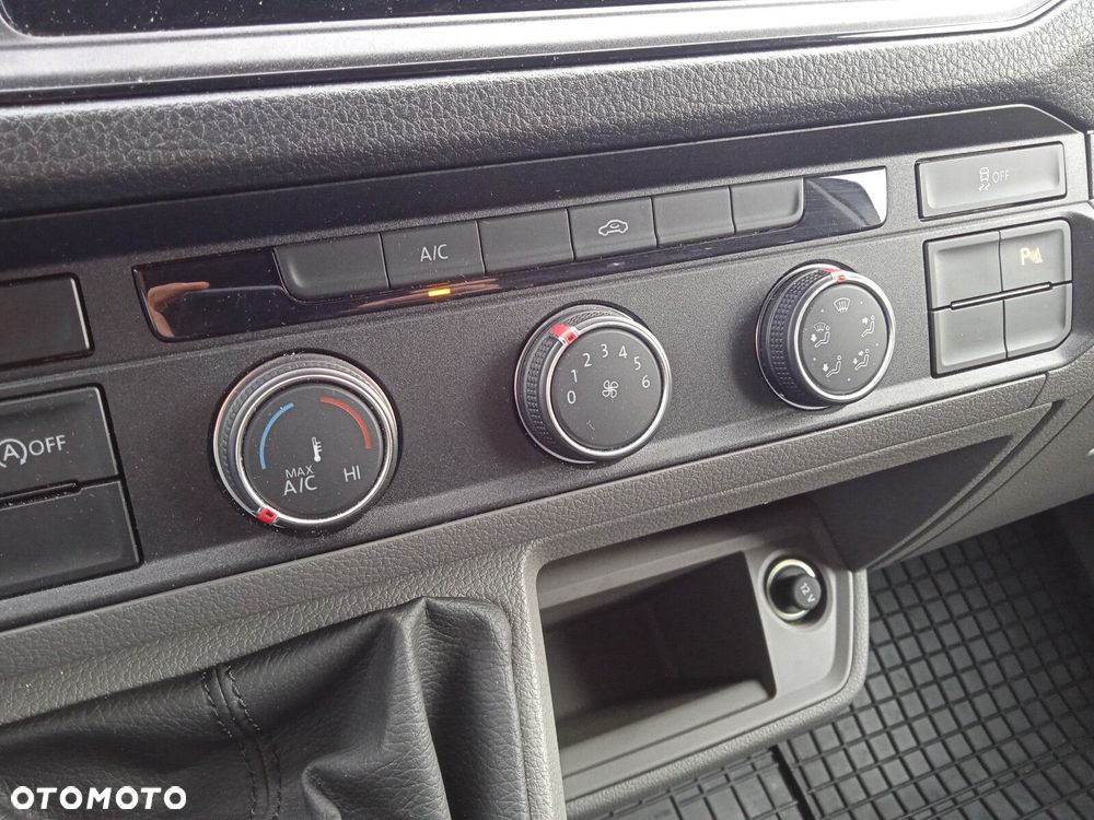Volkswagen Crafter - 19