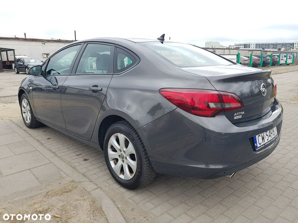 Opel Astra 1.4 T Active - 7
